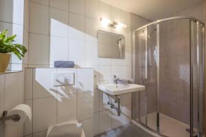 Pension_Sport_Mayr_Martin_Dorf_31_Soell_Zimmer_2_Bad
